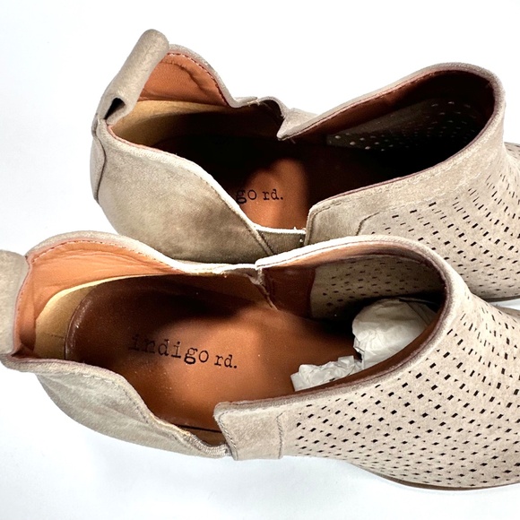 Chic Taupe Suede Ankle Booties – Perforated Detail, Size 8 - Picture 4 of 5